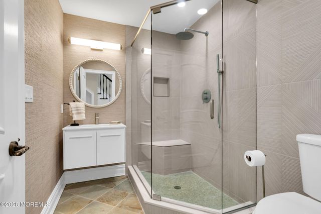 8 Black Point Horseshoe Street, Rumson, NJ 07760