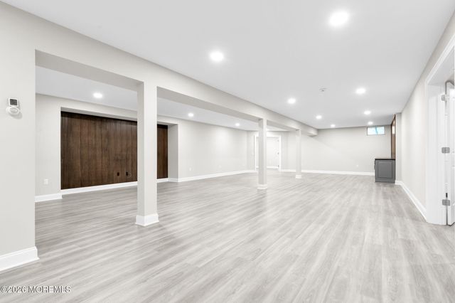 8 Black Point Horseshoe Street, Rumson, NJ 07760