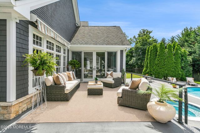 8 Black Point Horseshoe Street, Rumson, NJ 07760