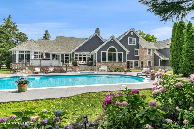 8 Black Point Horseshoe Street, Rumson, NJ 07760