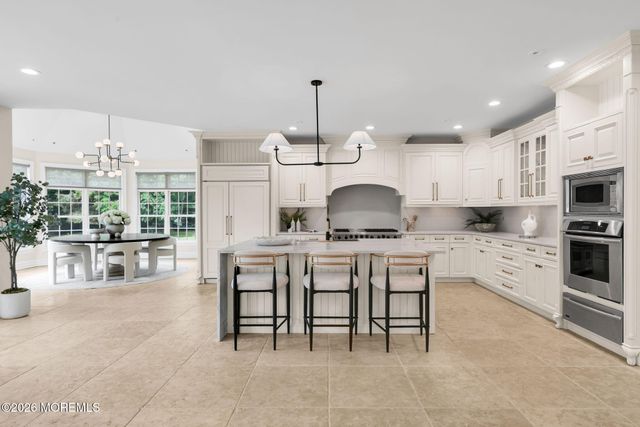 8 Black Point Horseshoe Street, Rumson, NJ 07760