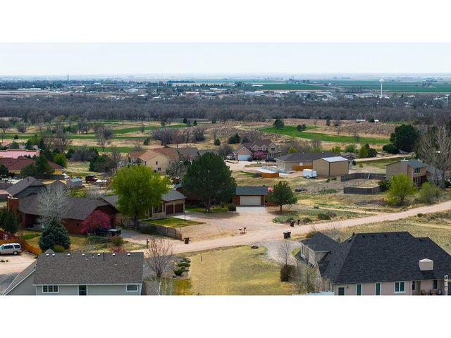 112 Bachar Dr, Fort Morgan, CO 80701