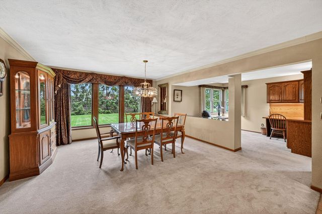 23655 Ridgemont Lane, Elkhart, IN 46516