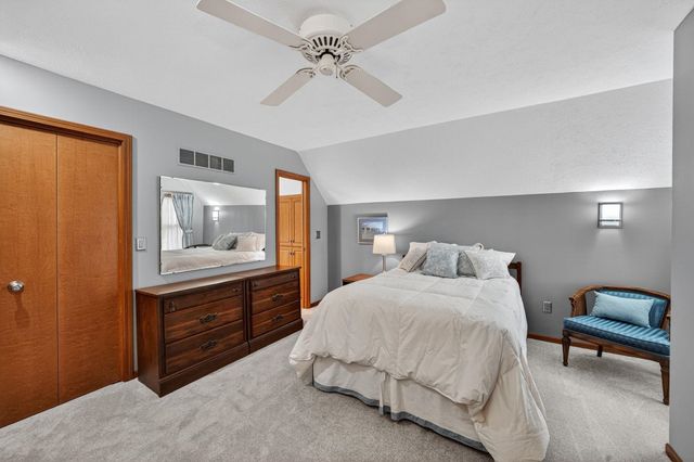 23655 Ridgemont Lane, Elkhart, IN 46516