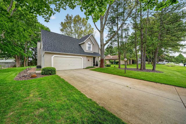 23655 Ridgemont Lane, Elkhart, IN 46516