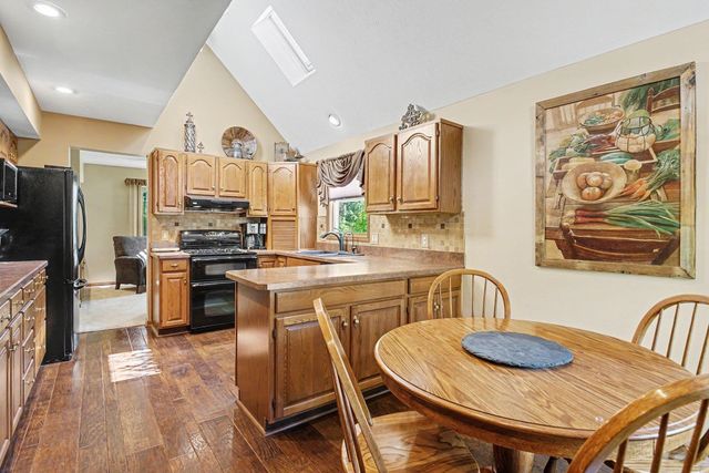 23655 Ridgemont Lane, Elkhart, IN 46516