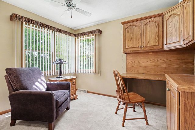 23655 Ridgemont Lane, Elkhart, IN 46516