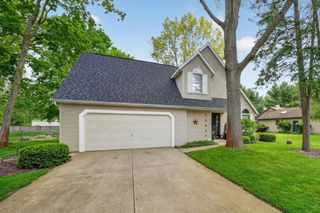 23655 Ridgemont Lane, Elkhart, IN 46516