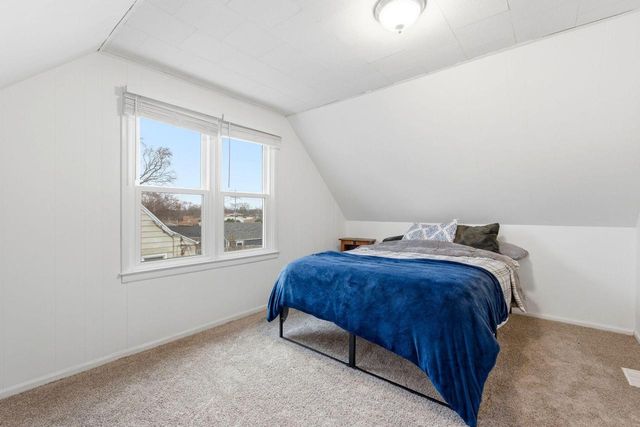 3776 N 98th STREET, Milwaukee, WI 53222