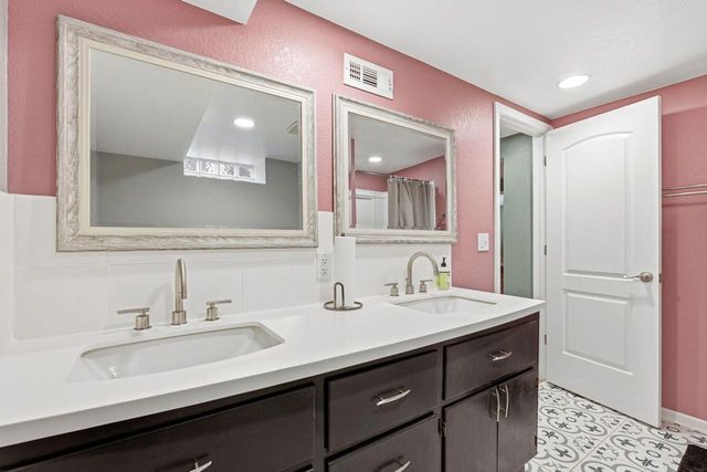 3776 N 98th STREET, Milwaukee, WI 53222