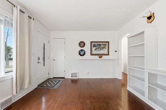 3776 N 98th STREET, Milwaukee, WI 53222