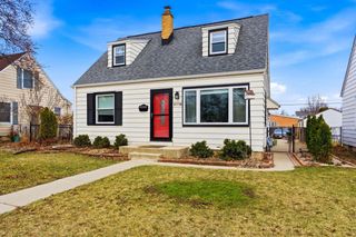 3776 N 98th STREET, Milwaukee, WI 53222