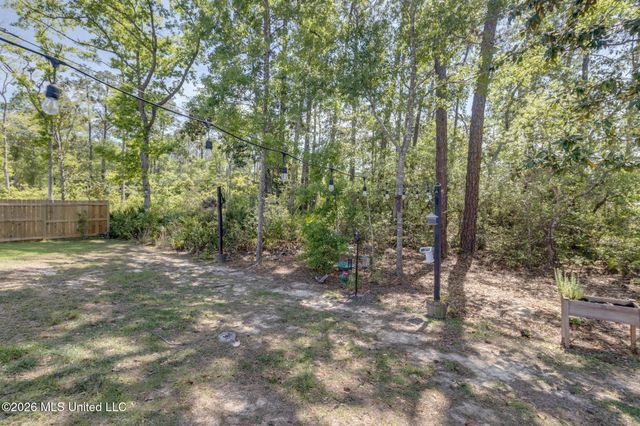 515 Peach Street, Ocean Springs, MS 39564