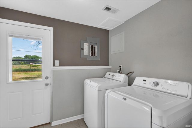 18035 Chipstead Drive, South Bend, IN 46637