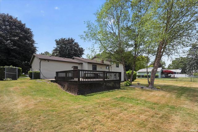 18035 Chipstead Drive, South Bend, IN 46637