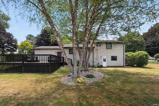 18035 Chipstead Drive, South Bend, IN 46637