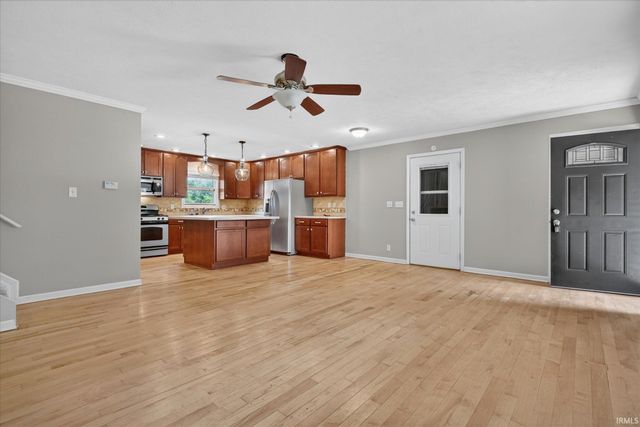 18035 Chipstead Drive, South Bend, IN 46637