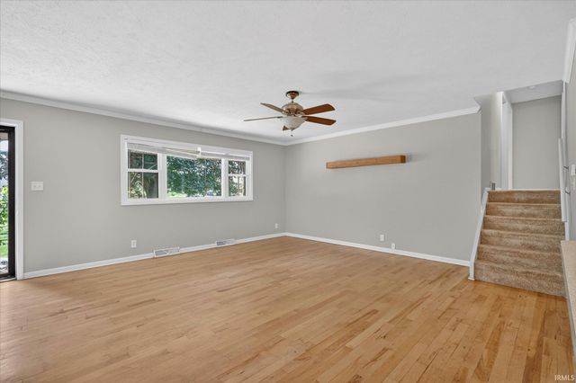 18035 Chipstead Drive, South Bend, IN 46637
