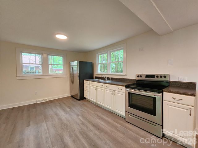 650 Harris Street NW, Concord, NC 28025