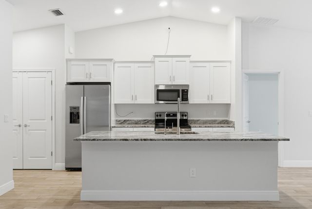 16145 E Trafalgar Drive, Loxahatchee, FL 33470