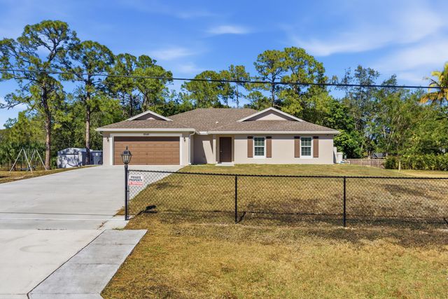 16145 E Trafalgar Drive, Loxahatchee, FL 33470