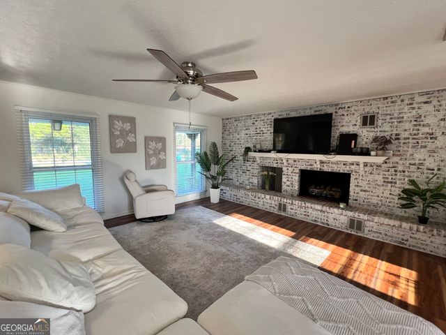 253 McDilda Drive, Lyons, GA 30436