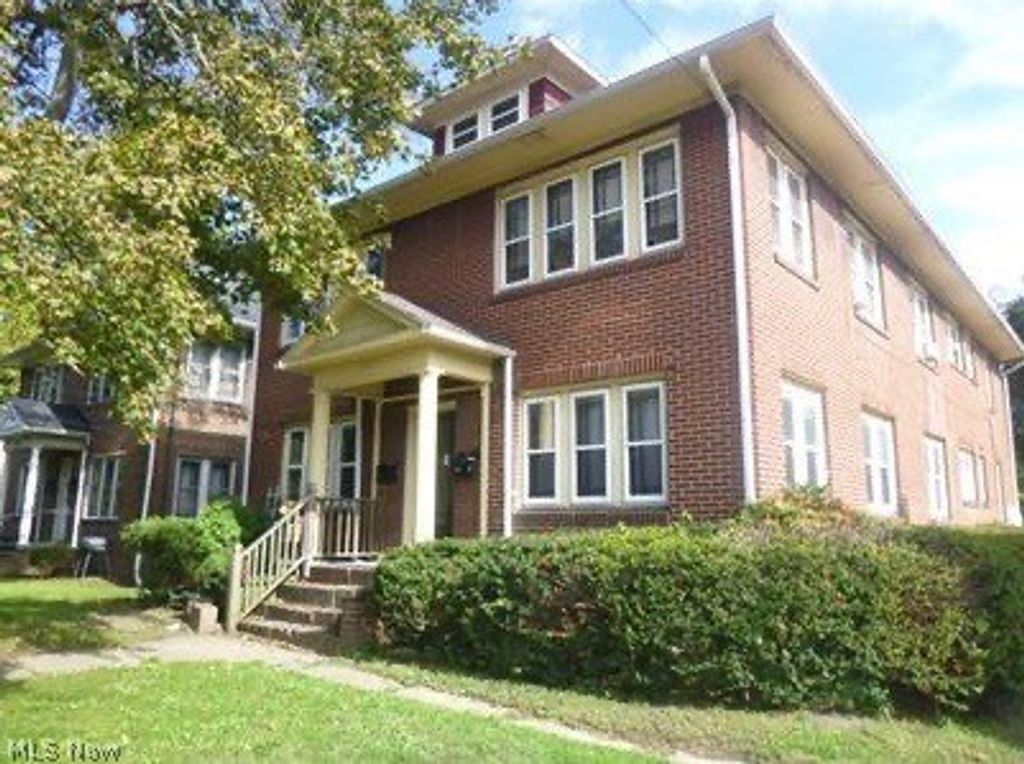 689 Schiller Avenue 3, Akron, OH 44310
