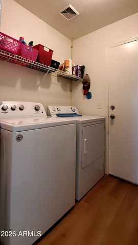 941 E DESERT MOON Trail, San Tan Valley, AZ 85143