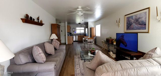 941 E DESERT MOON Trail, San Tan Valley, AZ 85143