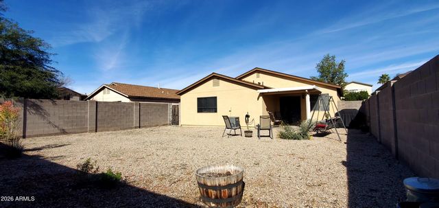 941 E DESERT MOON Trail, San Tan Valley, AZ 85143
