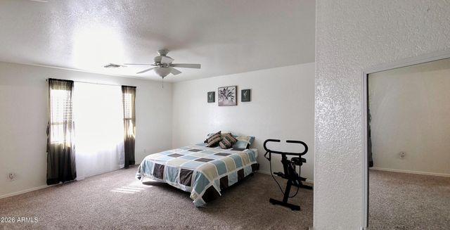 941 E DESERT MOON Trail, San Tan Valley, AZ 85143