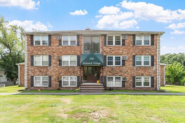 160 Tyngsboro Road 12c, Chelmsford, MA 01863