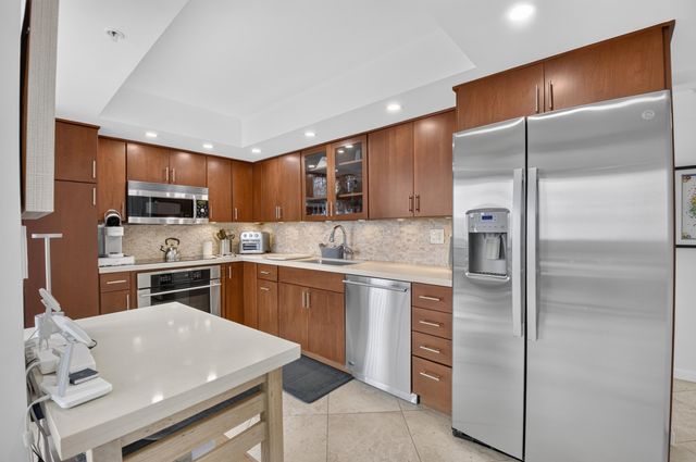 7738 Lakeside Boulevard 385, Boca Raton, FL 33434