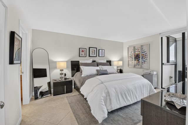 7738 Lakeside Boulevard 385, Boca Raton, FL 33434