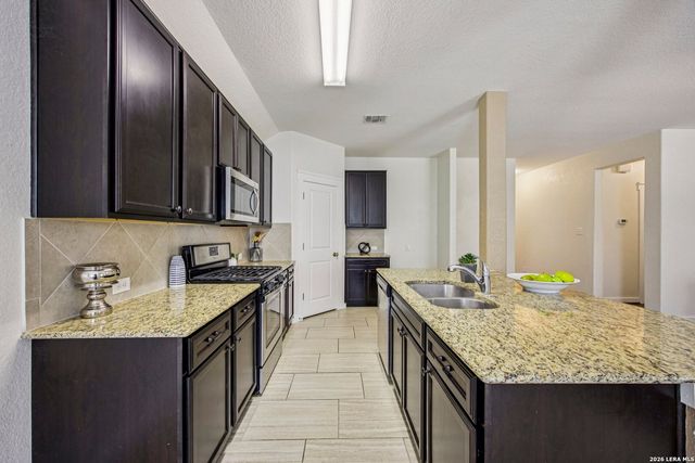 2817 CHENEY RD, Schertz, TX 78108