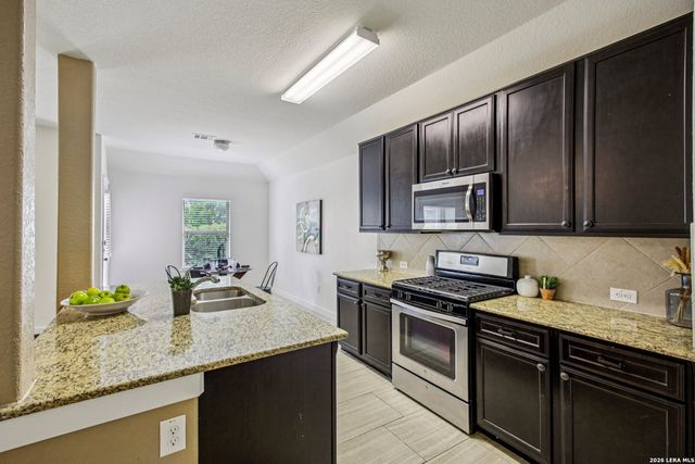 2817 CHENEY RD, Schertz, TX 78108