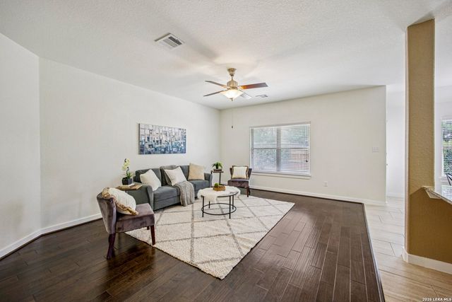 2817 CHENEY RD, Schertz, TX 78108