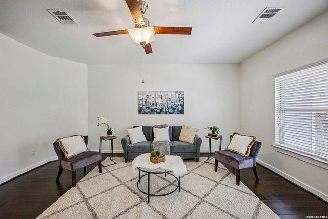 2817 CHENEY RD, Schertz, TX 78108