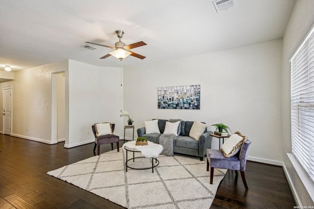 2817 CHENEY RD, Schertz, TX 78108