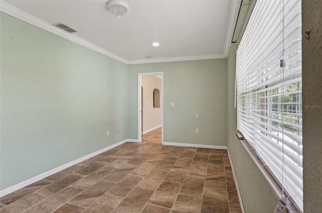 540 W COLUMBIA STREET, Lake Alfred, FL 33850