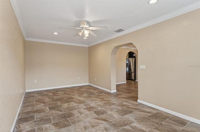 540 W COLUMBIA STREET, Lake Alfred, FL 33850