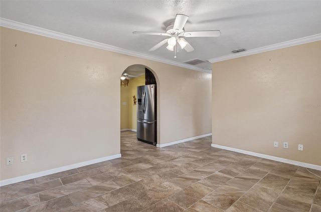 540 W COLUMBIA STREET, Lake Alfred, FL 33850