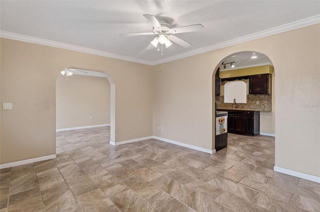 540 W COLUMBIA STREET, Lake Alfred, FL 33850