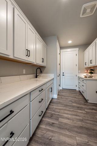 1016 Keystone Court, Gardnerville, NV 89460