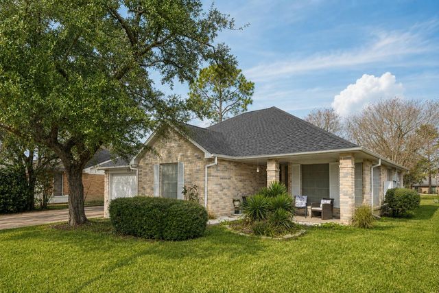 2819 S Peach Hollow Circle, Pearland, TX 77584