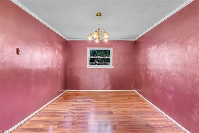 3412 Poppy CRES, Virginia Beach, VA 23453
