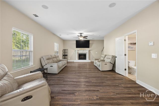 121 Annie Drive, Guyton, GA 31312