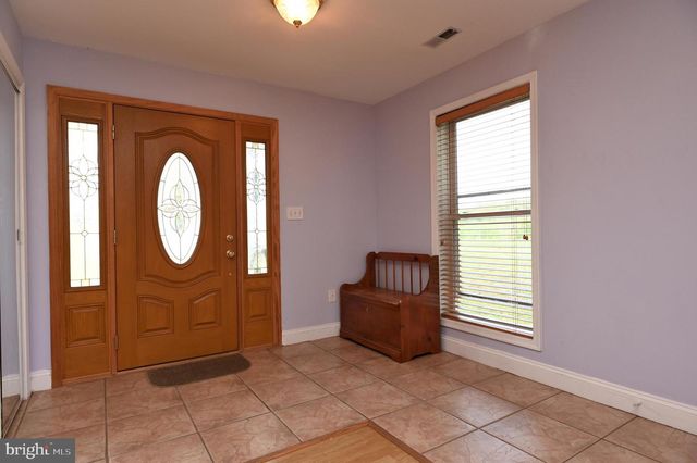 20503 DARNESTOWN RD, Dickerson, MD 20842