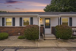 7425 Boulder Bluff 112, Jenison, MI 49428