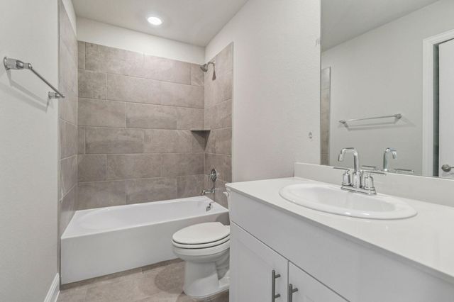 463 Yellowstar Lane, Lavon, TX 75166
